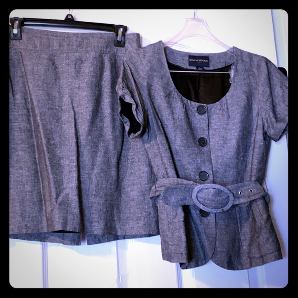 gray short sleeve belted skirt suit set outfit